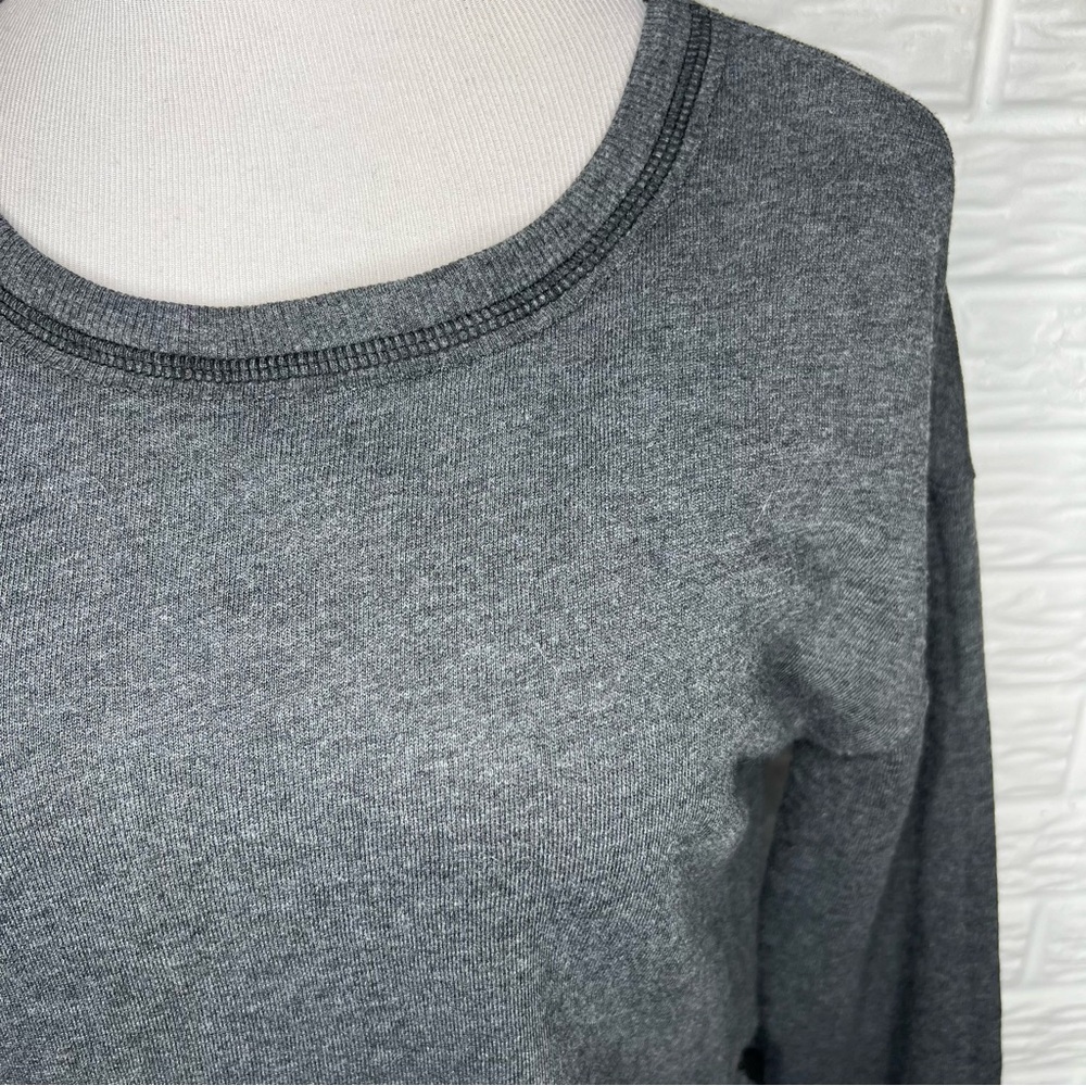 WILDFOX Gray Lace Tie Sides Long Sleeve Sweatshirt Size XS - Picture 2 of 7